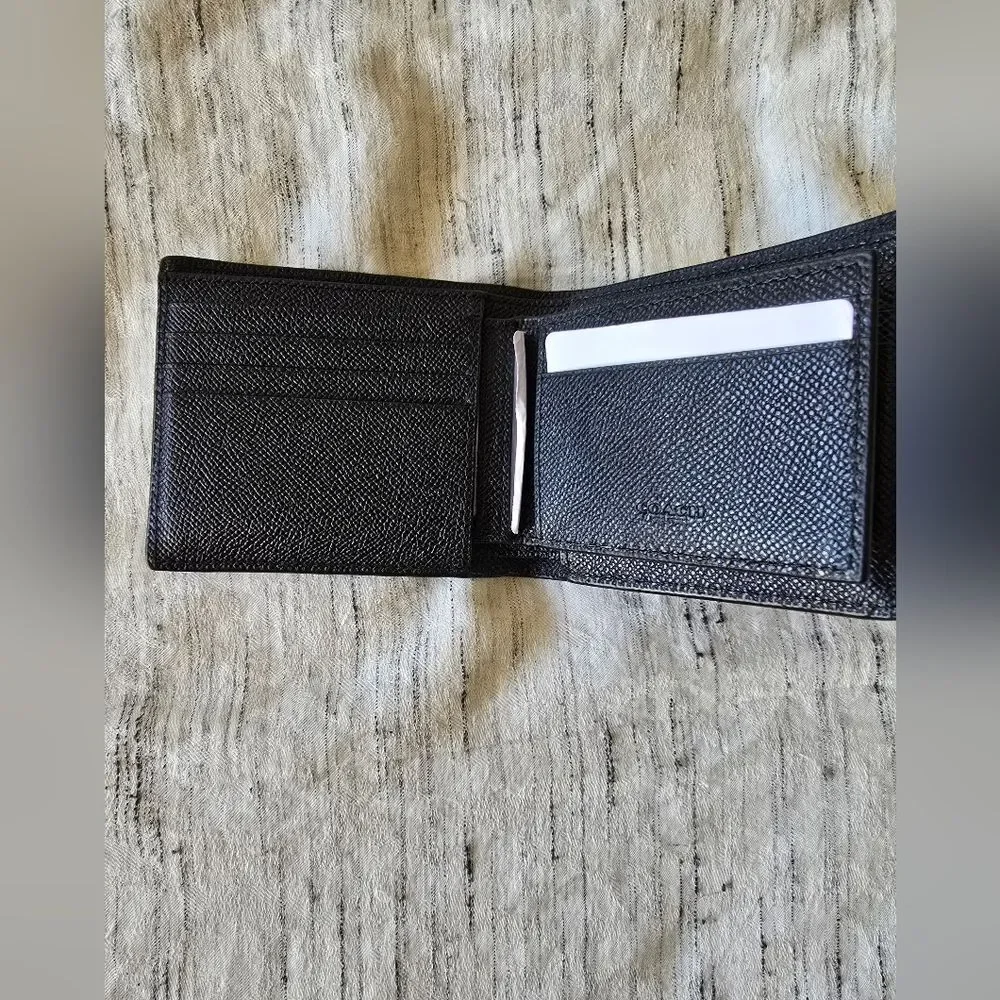 NWOT Coach Black Crossgrain Leather 3-in-1 Wallet